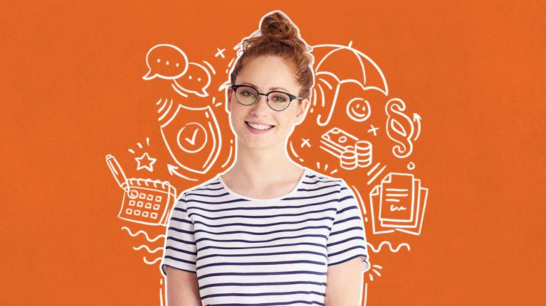 Junge Frau vor orangenem Hintergrund. Fokuswoche Ziele