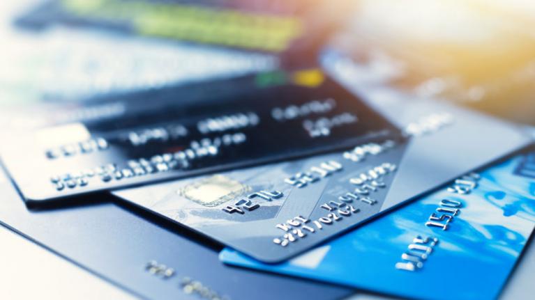 Mehrere Bank, Kreditkarten aufgefächert