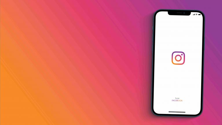 Handy mit Instagram