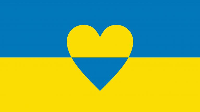 Ukrainefahne mit Herz