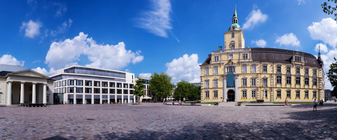 Zu sehen ist der Schlossplatz in Oldenburg