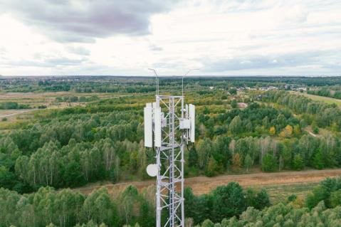 Mobilfunkmast im ländlichen Raum
